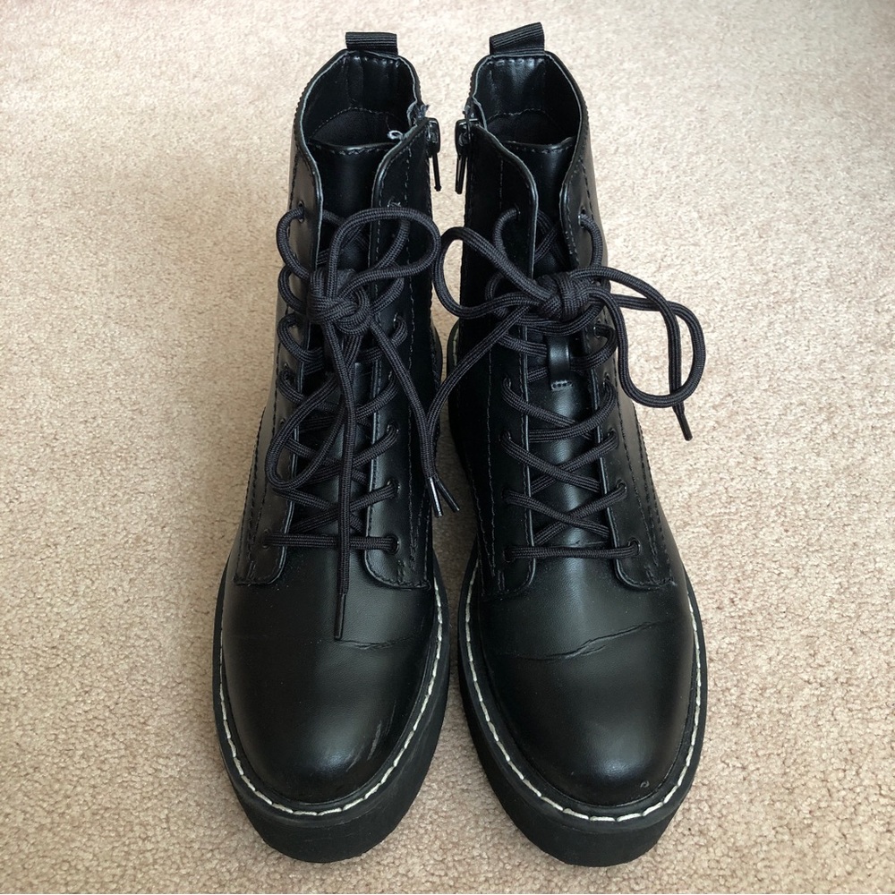 Design Lab Combat Boots - Picture 2 of 9